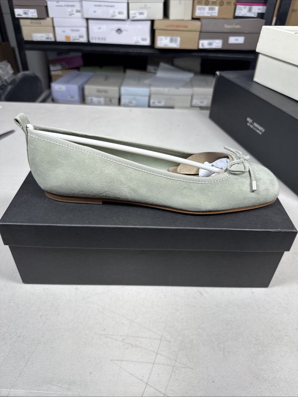 Women's 11 Marc Fisher LTD Ubet Flat, Light Green Suede 330